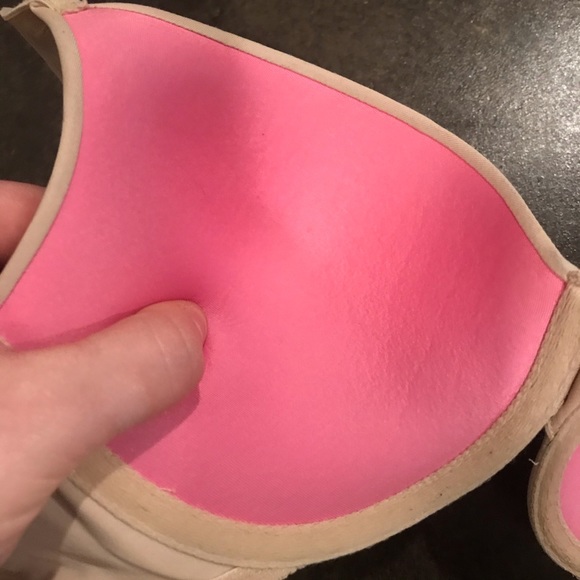 Victoria’s Secret PINK Push-Up Bra 34C - Picture 4 of 5
